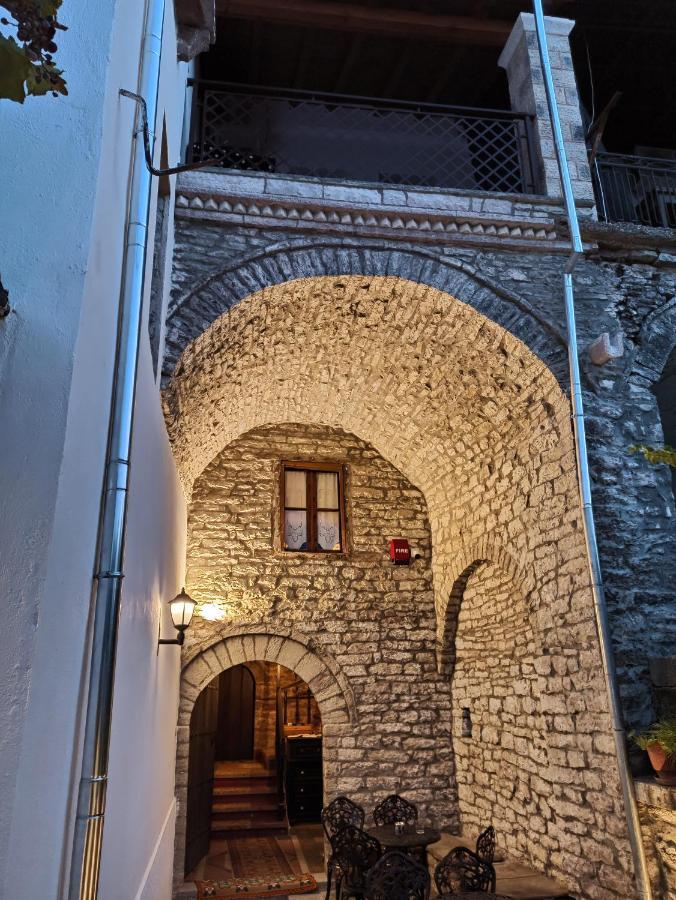Boutique Hotel Praga Gjirokastër Dış mekan fotoğraf